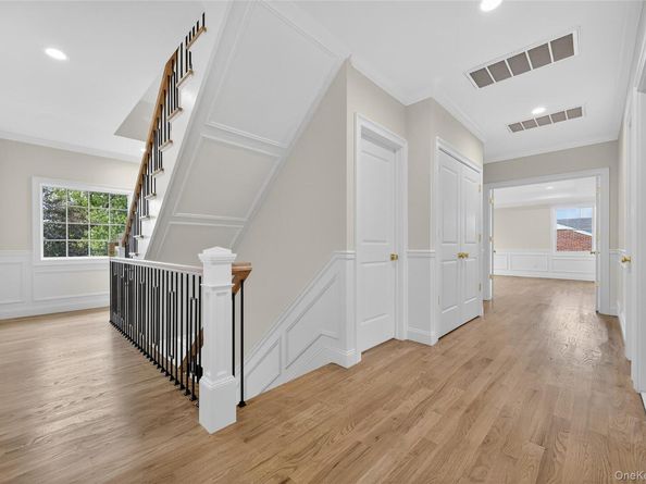 229 Brixton Road, Garden City NY 11530