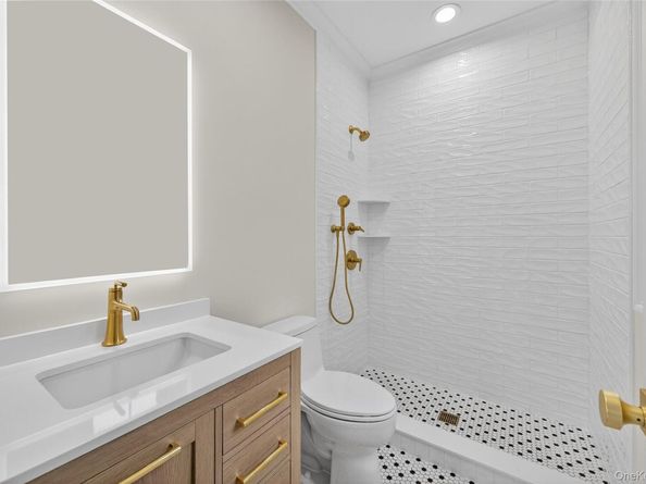 229 Brixton Road, Garden City NY 11530