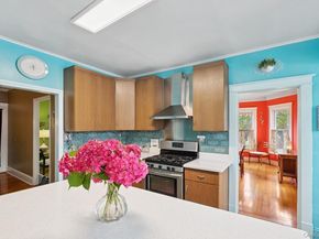 457 Secatogue Avenue, Farmingdale NY 11735