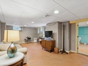 457 Secatogue Avenue, Farmingdale NY 11735