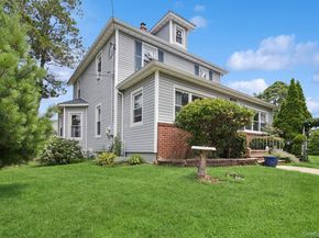 457 Secatogue Avenue, Farmingdale NY 11735