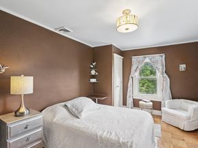 457 Secatogue Avenue, Farmingdale NY 11735
