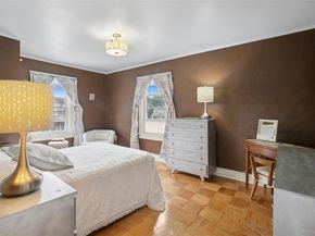 457 Secatogue Avenue, Farmingdale NY 11735