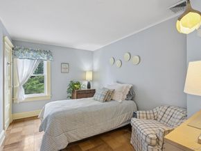 457 Secatogue Avenue, Farmingdale NY 11735