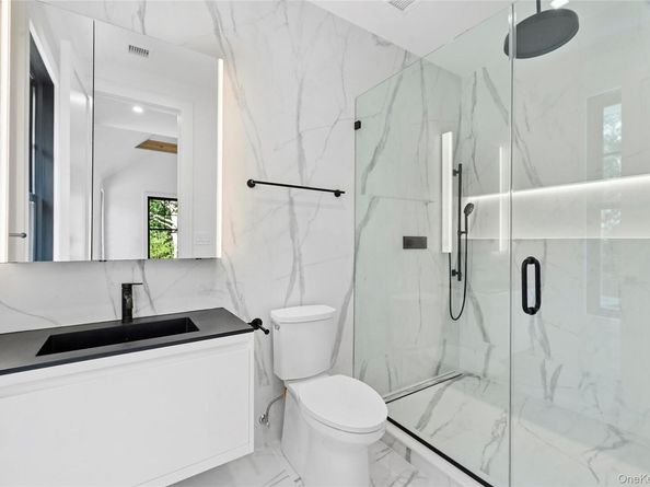 7 Rosemary Lane, Sag Harbor NY 11963