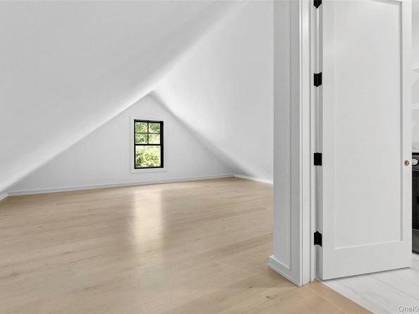 7 Rosemary Lane, Sag Harbor NY 11963