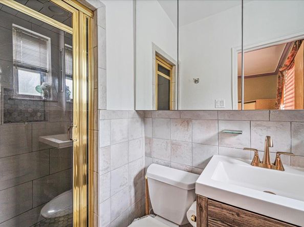 162-41 Powells Cove Boulevard 4D, Beechhurst NY 11357