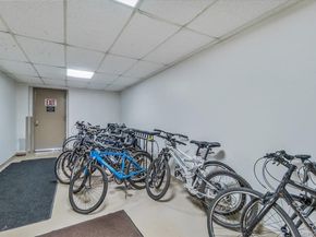 162-41 Powells Cove Boulevard 4D, Beechhurst NY 11357