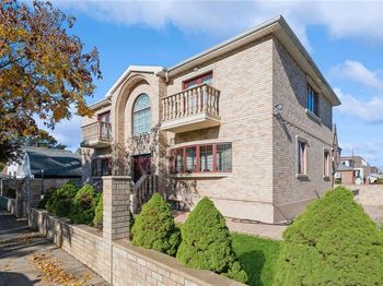 166-21 Goethals Avenue