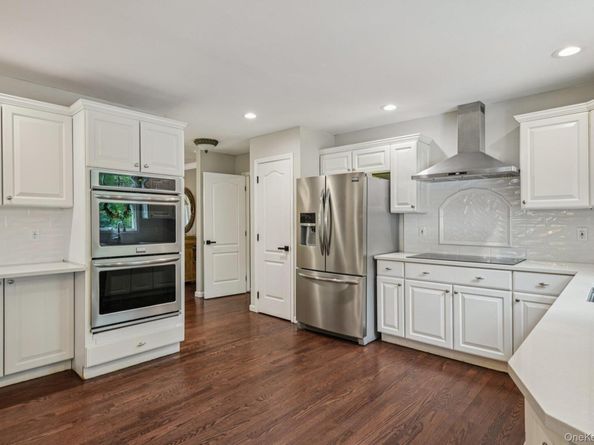 225 Hidden Acres Path, Wading River NY 11792