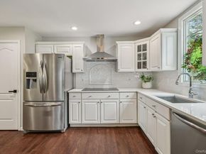 225 Hidden Acres Path, Wading River NY 11792