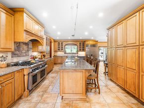 33 Winding Road Farm E, Ardsley NY 10502