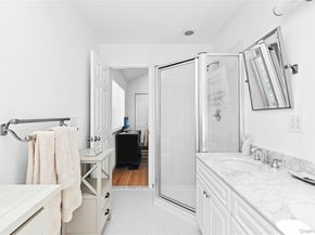 120 Talmage Farm Lane, East Hampton NY 11937