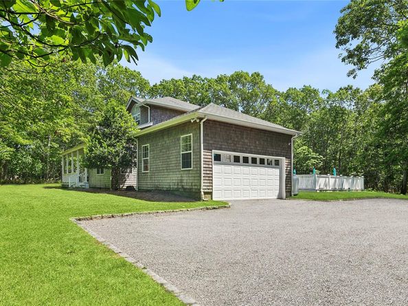 120 Talmage Farm Lane, East Hampton NY 11937