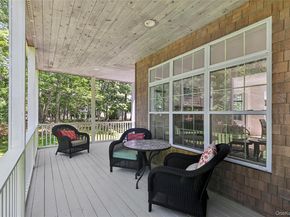 120 Talmage Farm Lane, East Hampton NY 11937
