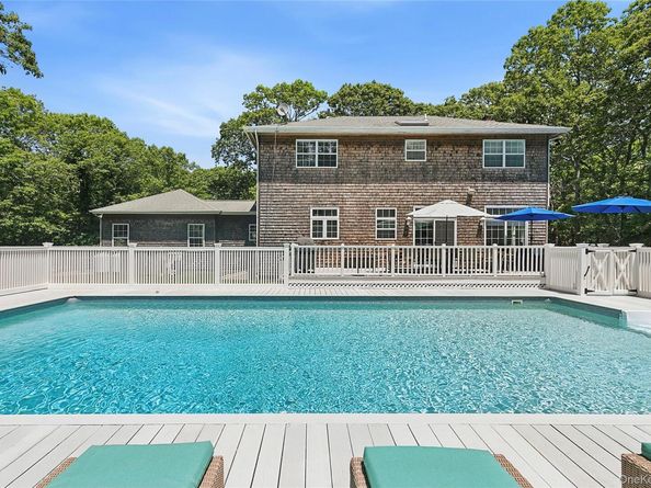 120 Talmage Farm Lane, East Hampton NY 11937