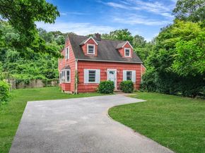36 Daly Road, East Northport NY 11731