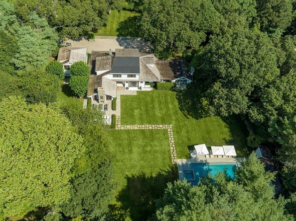 178 Skimhampton Road, Amagansett NY 11937