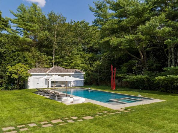 178 Skimhampton Road, Amagansett NY 11937