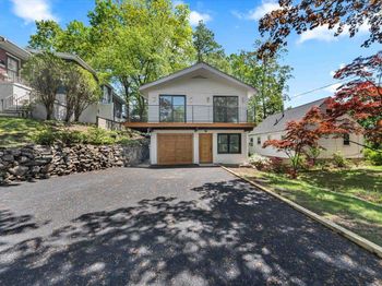68 Ridgeview Avenue