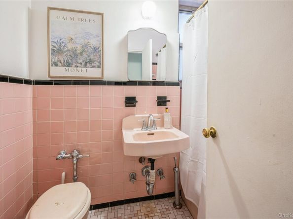 2 Louisiana Avenue 3C, Bronxville NY 10708