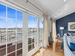 43 Ocean Watch, Freeport NY 11520