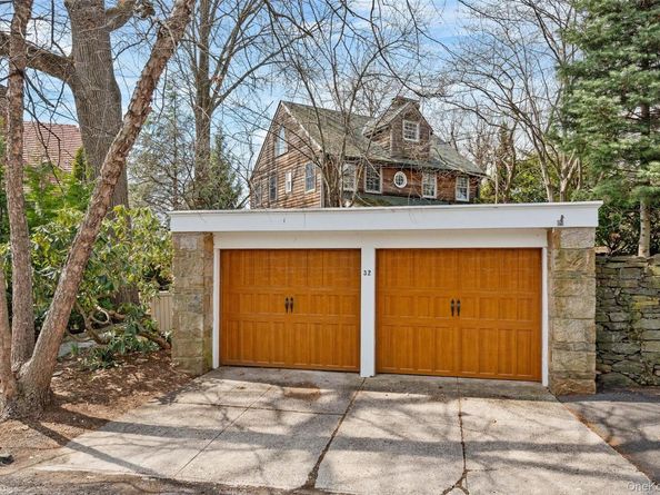 32 Merriam Place, Bronxville NY 10708