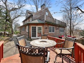 32 Merriam Place, Bronxville NY 10708