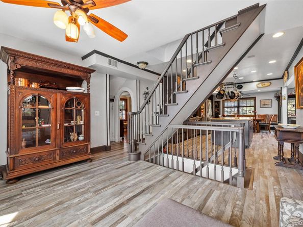 32 Merriam Place, Bronxville NY 10708