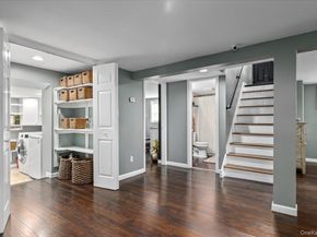 154 Mac Arthur Boulevard, Hauppauge NY 11788