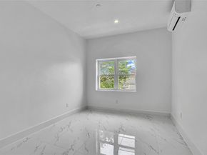 139-22 95 Avenue, Jamaica NY 11435