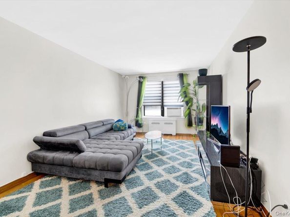 2615 Homecrest Avenue 1D, Brooklyn NY 11235