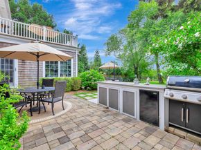 51 Halsey Road, Remsenburg NY 11960