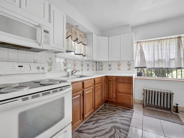 17 Palmetto Street, Brooklyn NY 11221