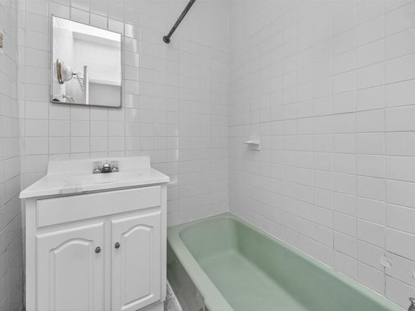 17 Palmetto Street, Brooklyn NY 11221