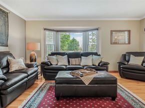 956 N Park Avenue, Massapequa NY 11758