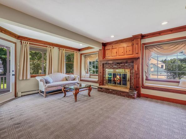 2 Seaview Lane, Mount Sinai NY 11766