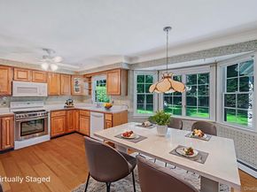2 Seaview Lane, Mount Sinai NY 11766