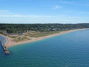 965 Breakwater Road, Mattituck NY 11952