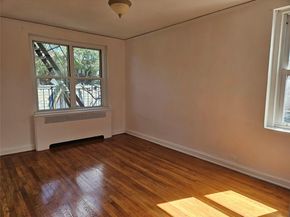 7215 37th Avenue 3H, Jackson Heights NY 11372