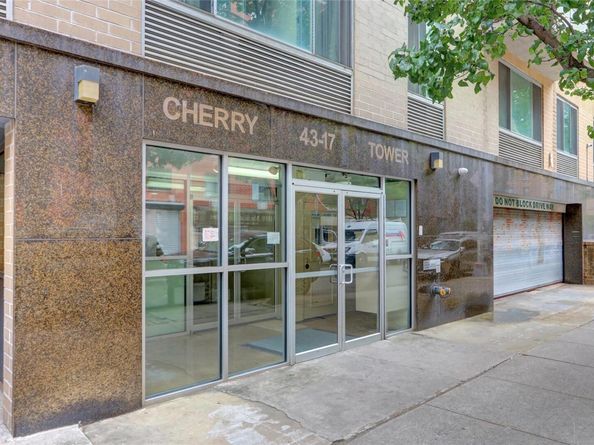 4317 Union Street 5A, Flushing NY 11355