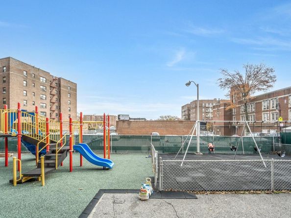 3530 Henry Hudson Parkway 1B, Bronx NY 10463