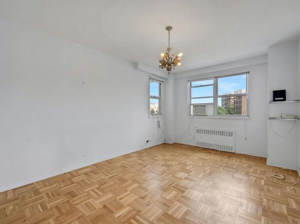 3530 Henry Hudson Parkway 1B, Bronx NY 10463