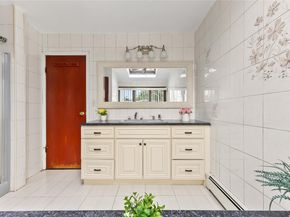 154-70 11th Avenue, Beechhurst NY 11357
