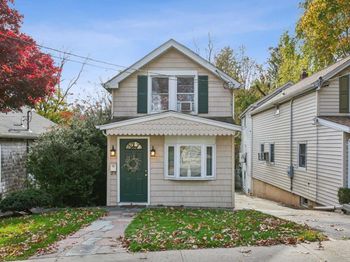 74 Davis Street