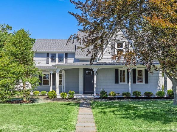 511 Montauk Highway, East Moriches NY 11940