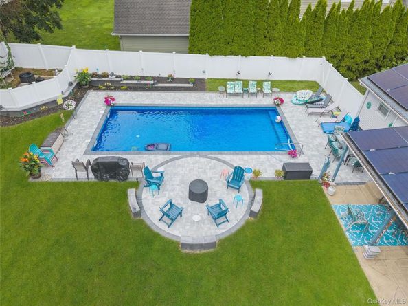 31 Ketay Drive N, East Northport NY 11731