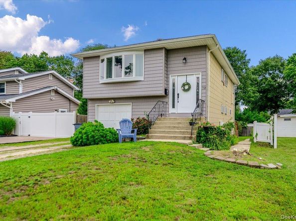 73 Cherokee Avenue, West Islip NY 11795