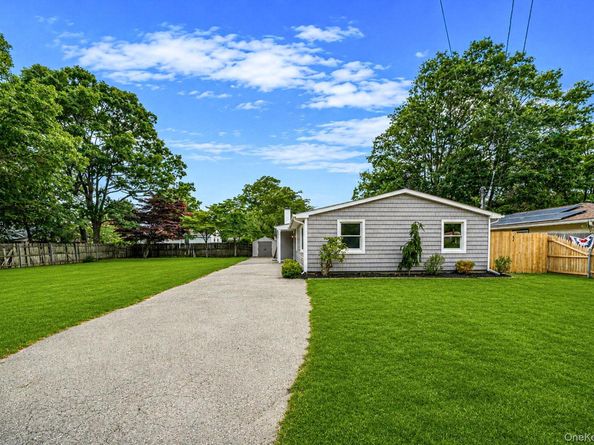 28 Ashwood Drive, Shirley NY 11967