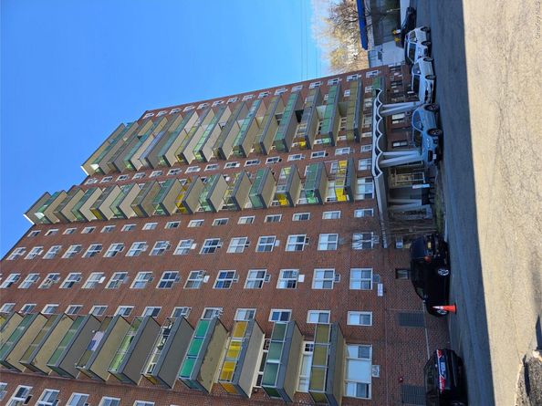 1841 Central Park Avenue 16J, Yonkers NY 10710